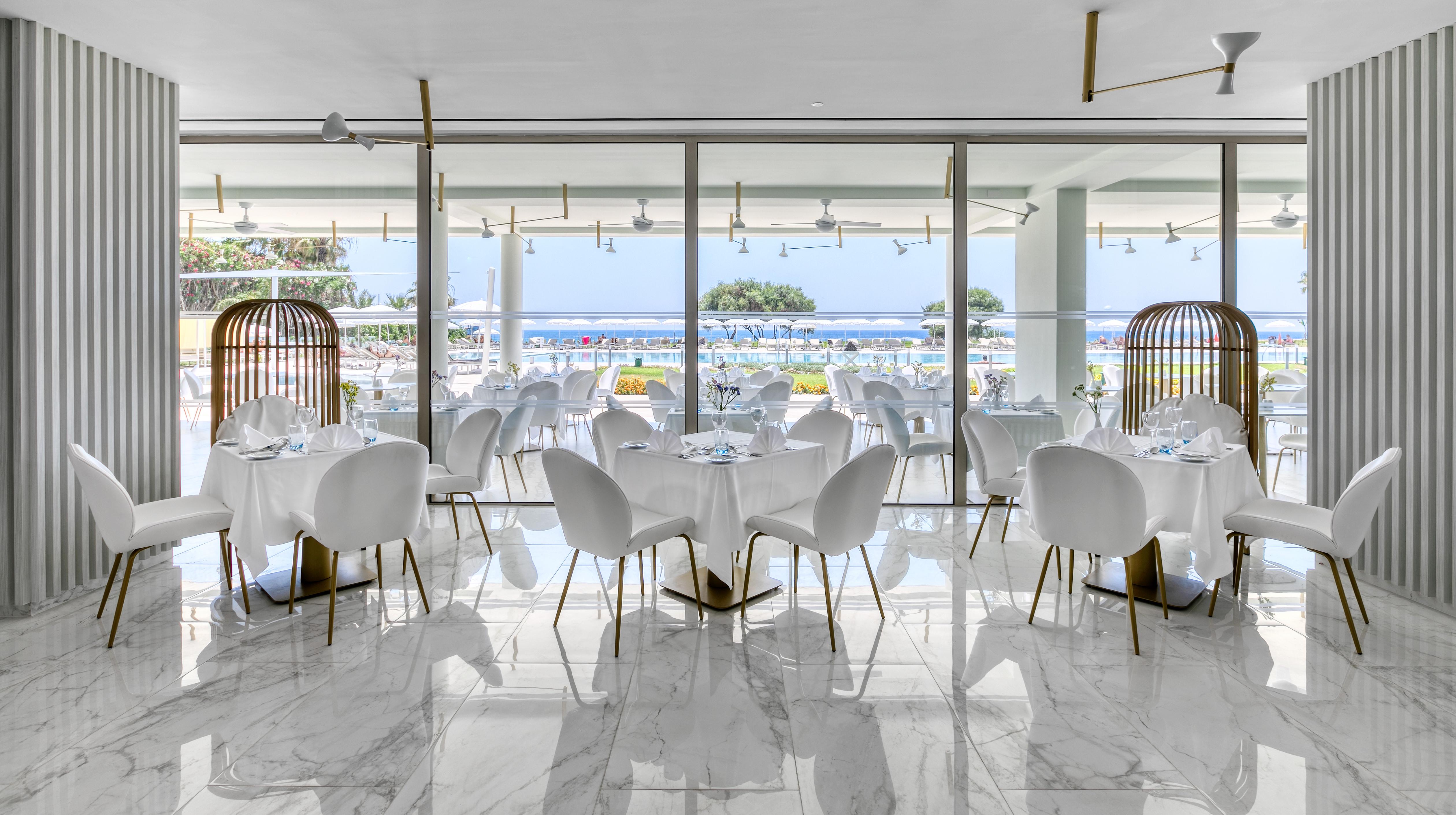 Ivi Mare - Designed For Adults By Louis Hotels Geroskipou Bagian luar foto Restaurant