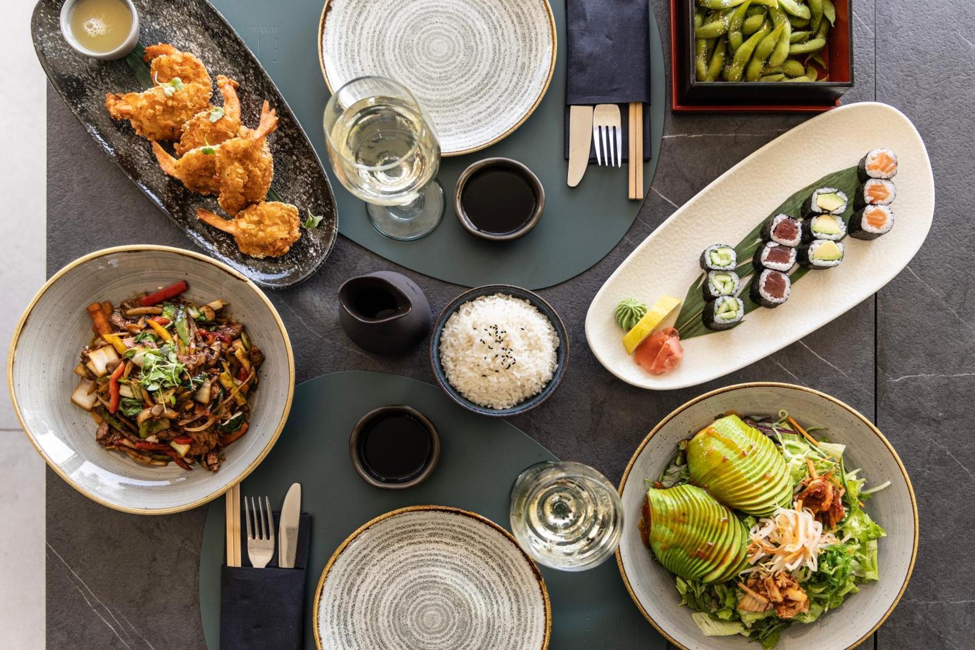 Ivi Mare - Designed For Adults By Louis Hotels Geroskipou Bagian luar foto A selection of dishes at the restaurant